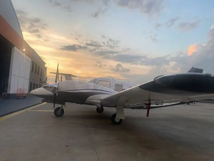 SENECA V – PA-34-220T 2013 completo
